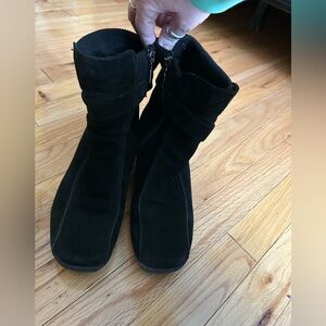 Blondo Booties - suede with buckle -black - size 8.5